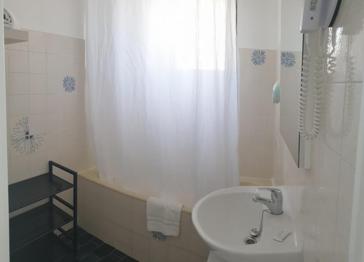 Hotel Chanteplage Saint-Cyr-sur-Mer Kültér fotó